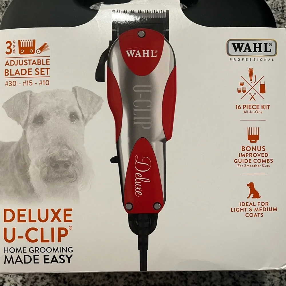 WAHL Professional Animal Deluxe U-Clip Pet, Dog, & Cat Clipper & Grooming Kit